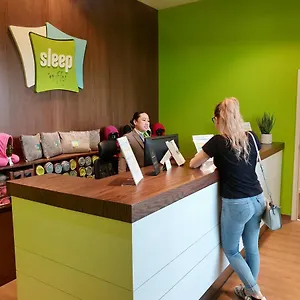 Sleep 'n Fly Sleep Lounge, D-gates Terminal 1 - Transit Only Dubaï