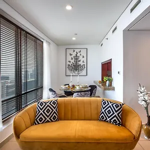 Durrani Homes - Iconic Burj Views Living Holiday home