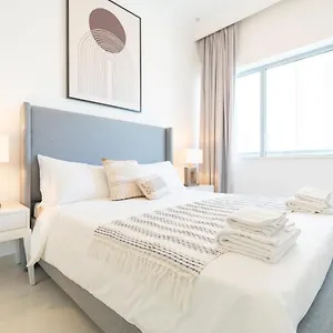 Dlx 21st Flr 3br Pool Gym Near Mall By Belvilla Holiday home